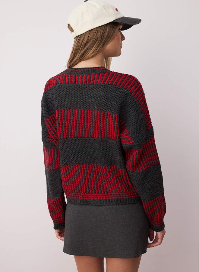 trendyol Wide Fit Striped Knitwear Sweater - Image 4