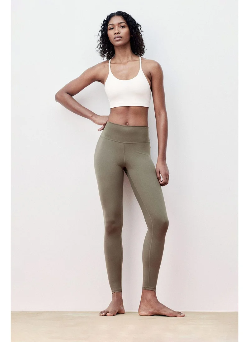 اتش اند ام Pocket-detail sports leggings in DryMove™