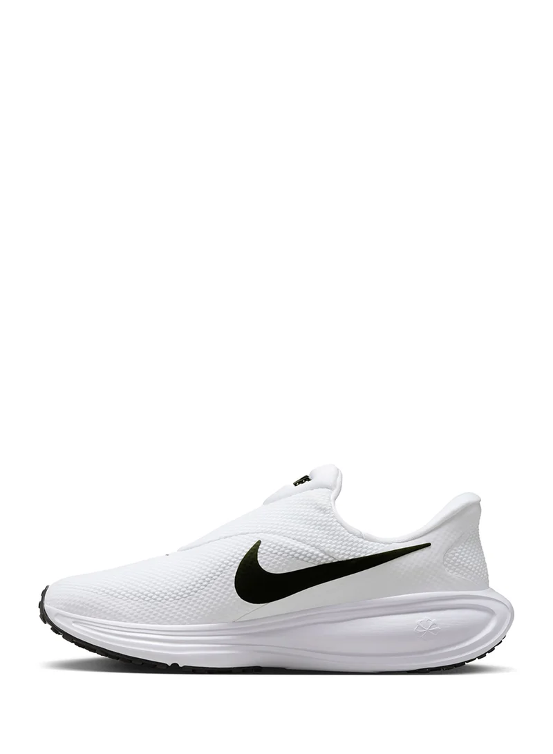 Nike Revolution 8 Easyon