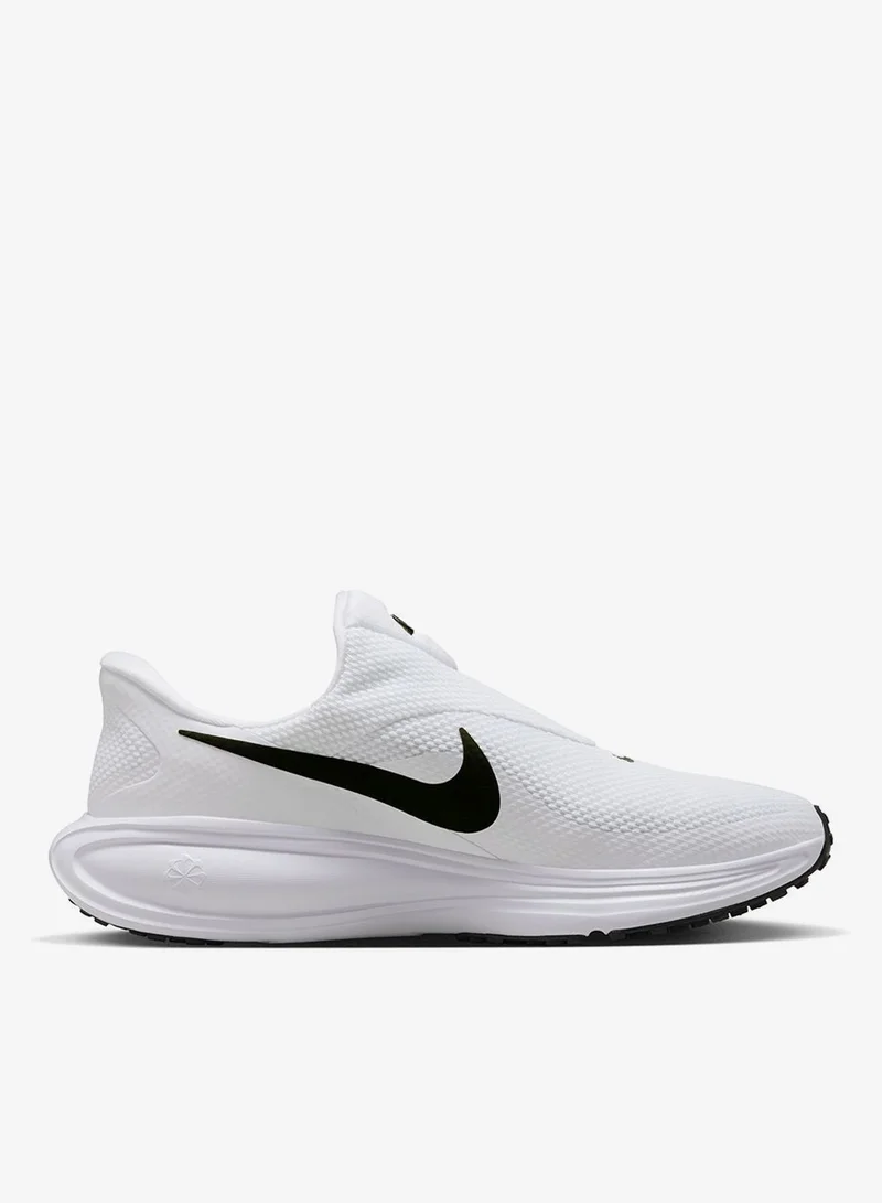 نايكي ريڤولوشن ٨ إيزي أون