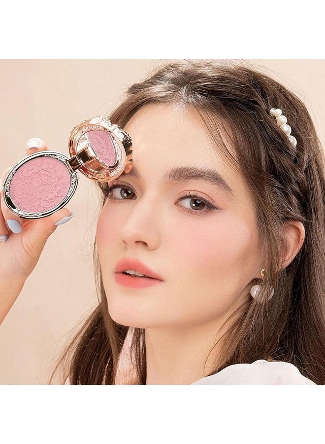 فلاور نوز أحمر خدود منقوش بنقشة الفراولة روكوكو من فلاور نوز، لمسة نهائية وردية غير لامعة، أحمر خدود قابل للبناء والدمج للخدود، ناعم ويدوم طويلاً للفتيات والنساء (03 كلاسيك باليه، 5 غرام) - Image 4