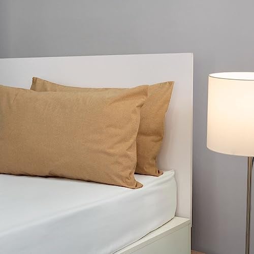 Wakefit واكفِت واقي الوسادة المقاوم للماء | قطن تيري | غطاء داخلي للوسادة بسحاب | 200 GSM | بيج-28x18 بوصة | مجموعة من 2 - Image 1