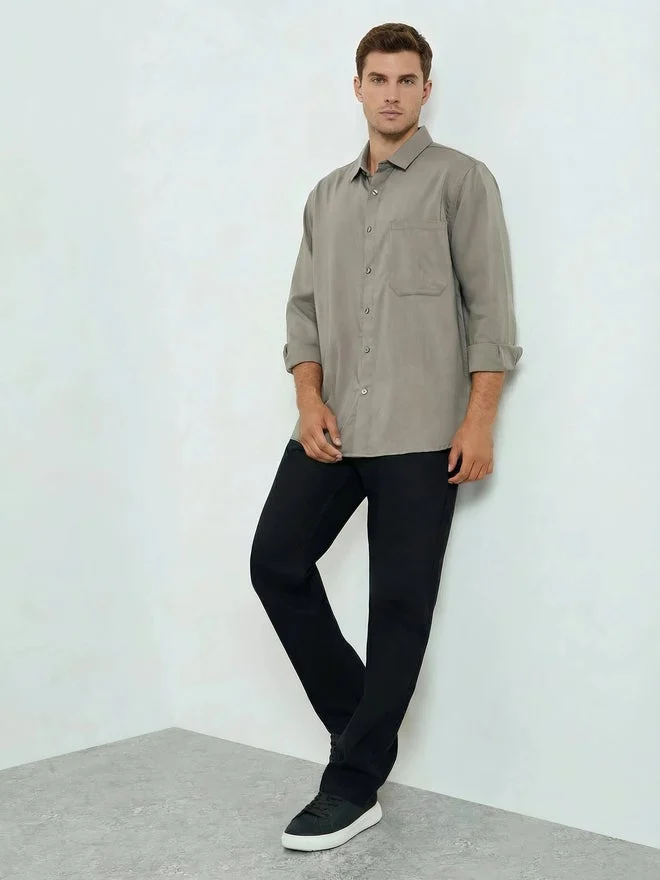 ستايلي Styli Men Grey Solid Relaxed Fit Shirt