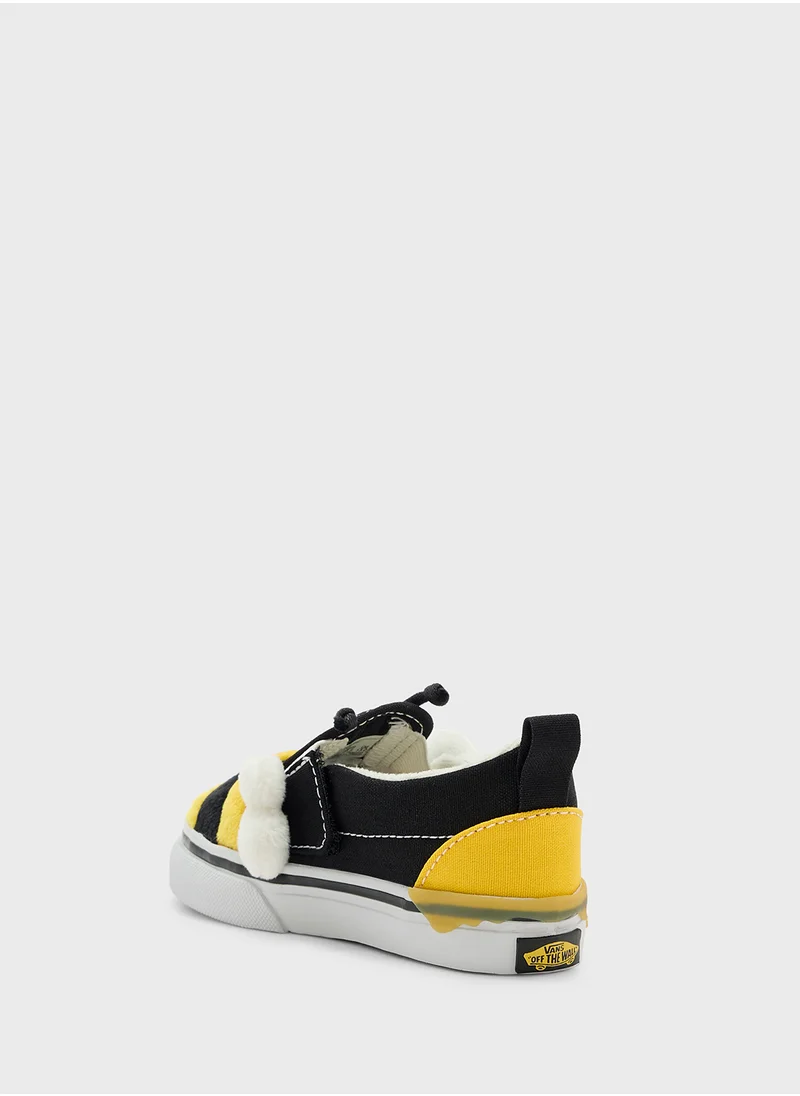 فانز Slip-On V Bee Comfort Shoes