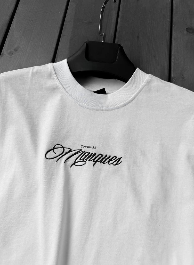 DRO Vintage DRO Vintage White Oversized Horse Graphic T-Shirt for Men & Women  - Image 1