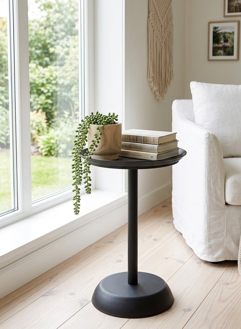 TarafCom Modern side table with a minimalist design - luxurious matte black - Image 2