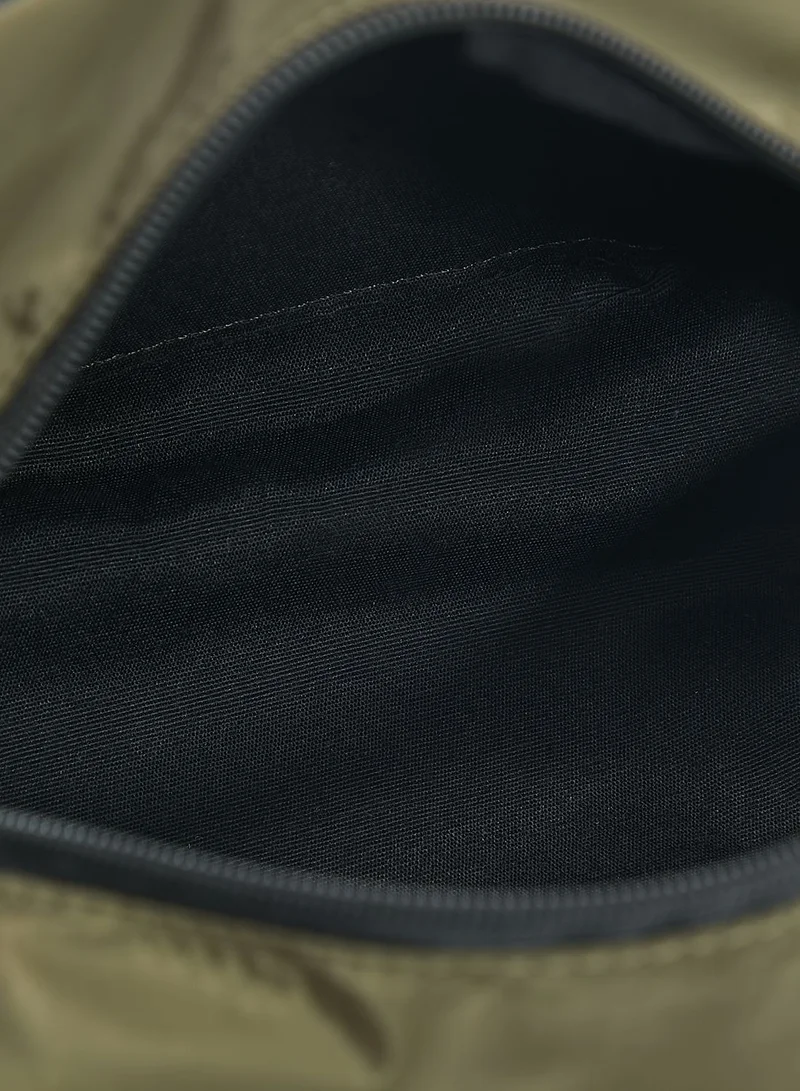 BURTON Essential Toiletry Bag