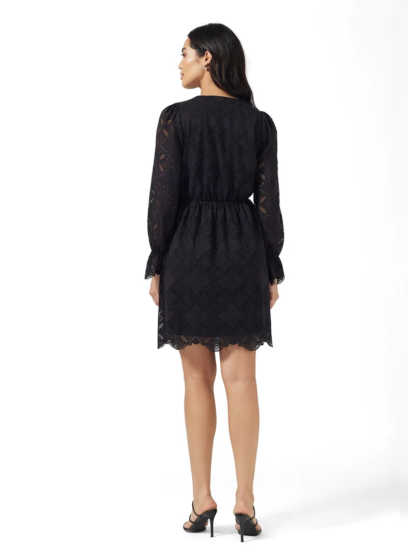 YAS Lace Detail V Neck Mini Dress