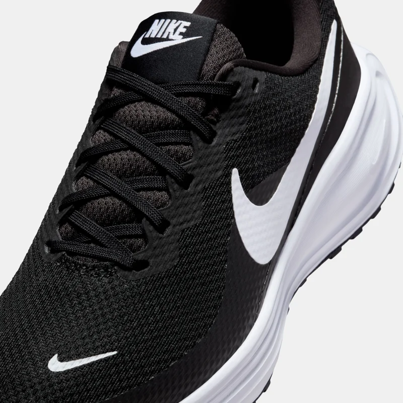 Nike Women's Revolution 8 Running Shoes
