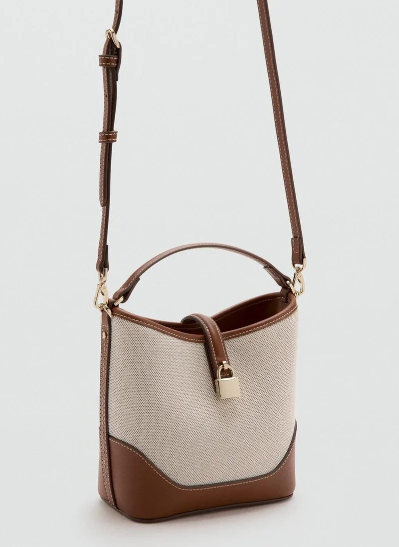 مانجو Contrasting canvas bucket bag