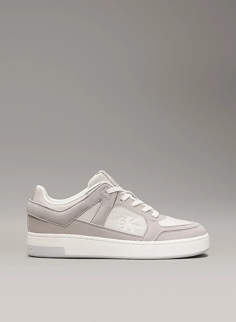 كالفن كلاين جينز Lace Up Low Top Sneakers