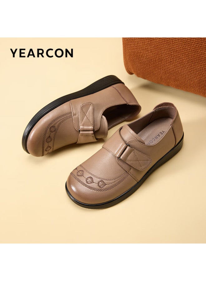YEARCON Yierkang Women's Comfortable Flat Mom Shoes, Lightweight Casual Shoes For Middle-aged And Elderly Women, Single Shoes, 13417w, Dou Sha Color, Size 39 - Image 1