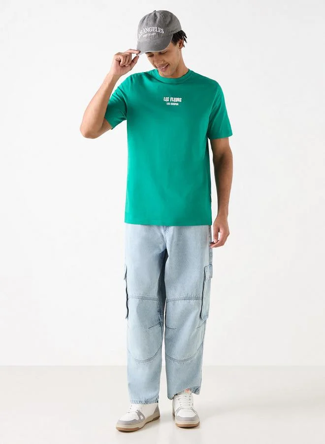 لي كوبر تيشيرت بياقة ضيقة وأكمام قصيرة وطبعات من لي كوبر