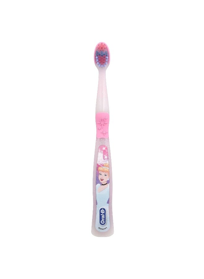 Oral-B Oral-B, Toothbrush, Extra Soft, 3+ Yrs, Disney Princess, 1 Toothbrush  - Image 3
