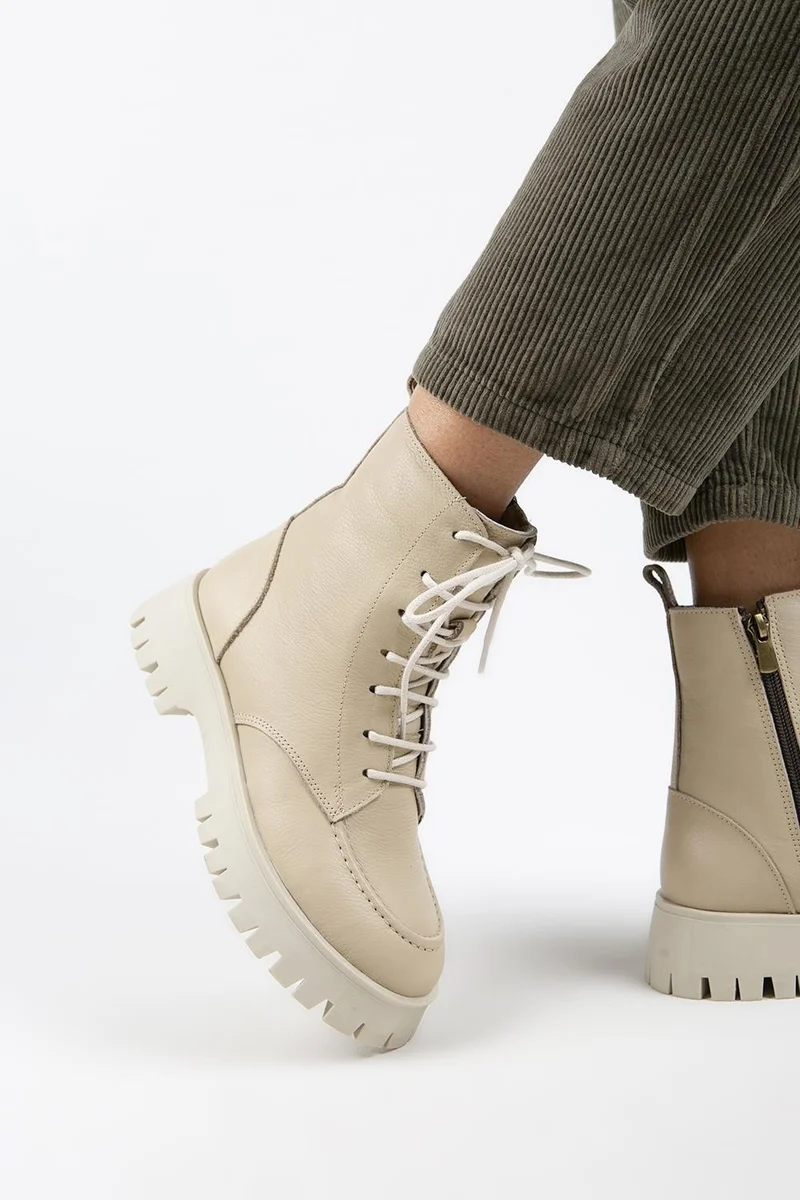Manijero Manijero Jemima Women's Genuine Leather Lace-up Zippered Beige Boots