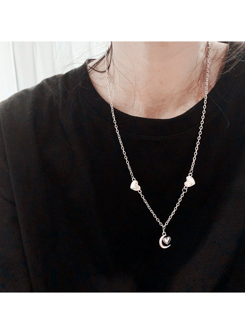 Goolsky Vintage Moon & Heart Necklace – Minimalist Delicate Chain, Cute Girly Indie Style Accessory, Daily Wear