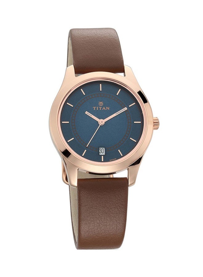 TITAN ساعة تيتان ووركوير التناظرية ذات القرص الأزرق وحزام جلد بني للنساء -2596WL03 - Image 1