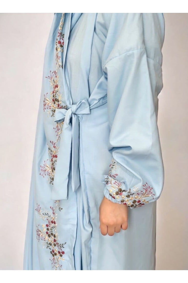 LoveHome Ultra soft and comfortable prayer sheet embroidered with small floral designs, one piece, includes a veil, and covers the entire body in a one-size-fits-all, wide-fitting size - Sky Blue - Image 2
