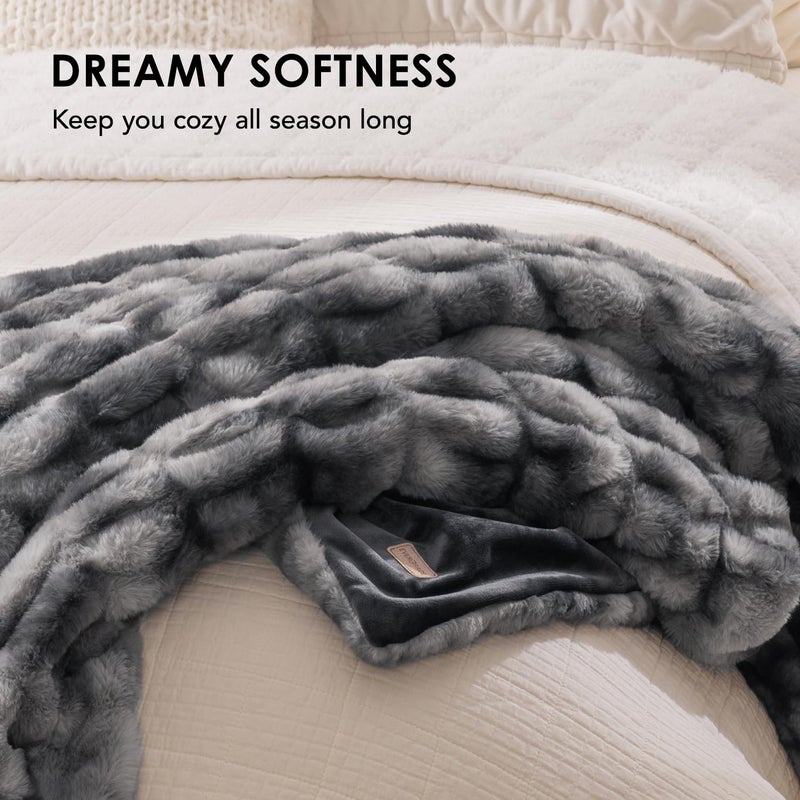EVERGRACE Luxurious Soft Faux Fur Throw Blanket, Cozy Fuzzy Plush Warm Throws for Couch Bed Sofa Chair Home Decor, Ruched Bubble Fluffy Blanket with Reversible Velvet, 50" x 60", Gray - Image 5