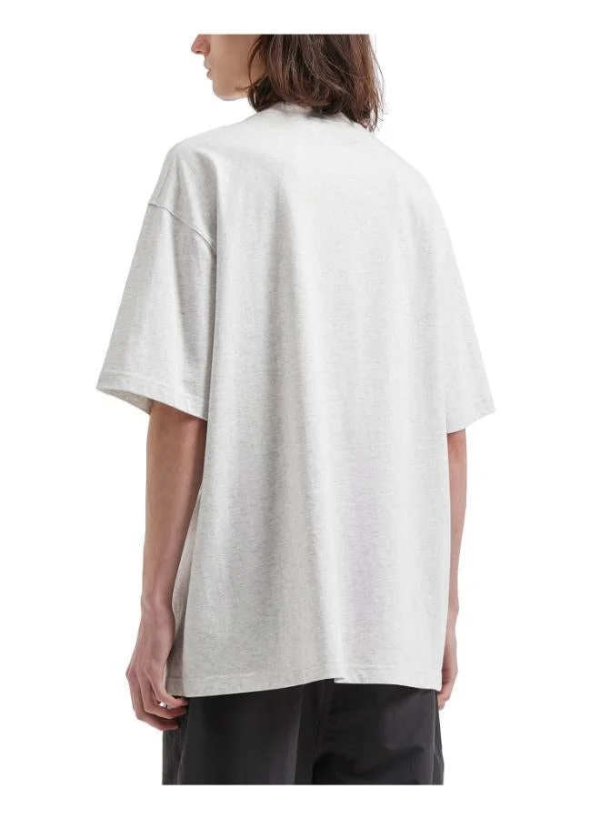 فينجركروكس تيشيرت بطبعة شعار بيج فوت