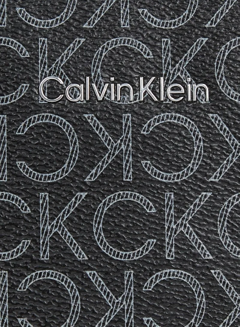 CALVIN KLEIN Ck Must Crossover Reporter Bag
