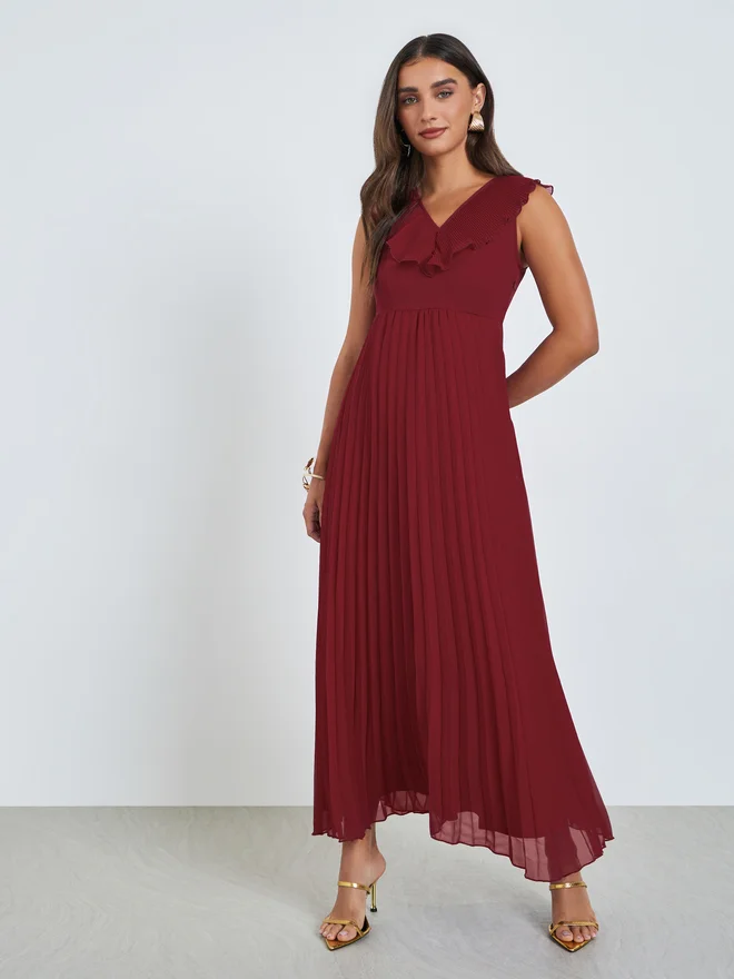 Styli  Styli Red Sleeveless Pleated Maxi Dress for Women | Best Price UAE