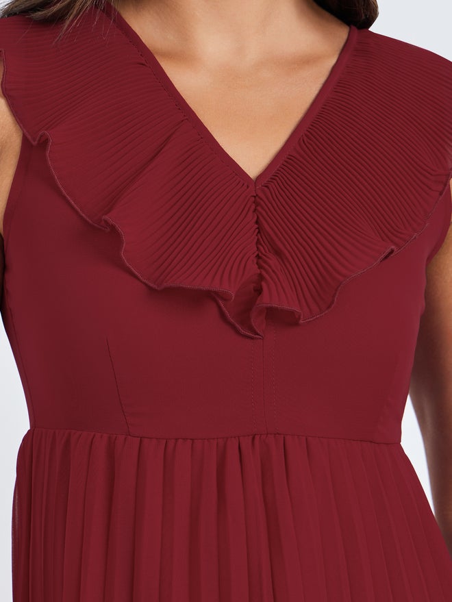 Styli Red Sleeveless Pleated Maxi Dress - Image 4