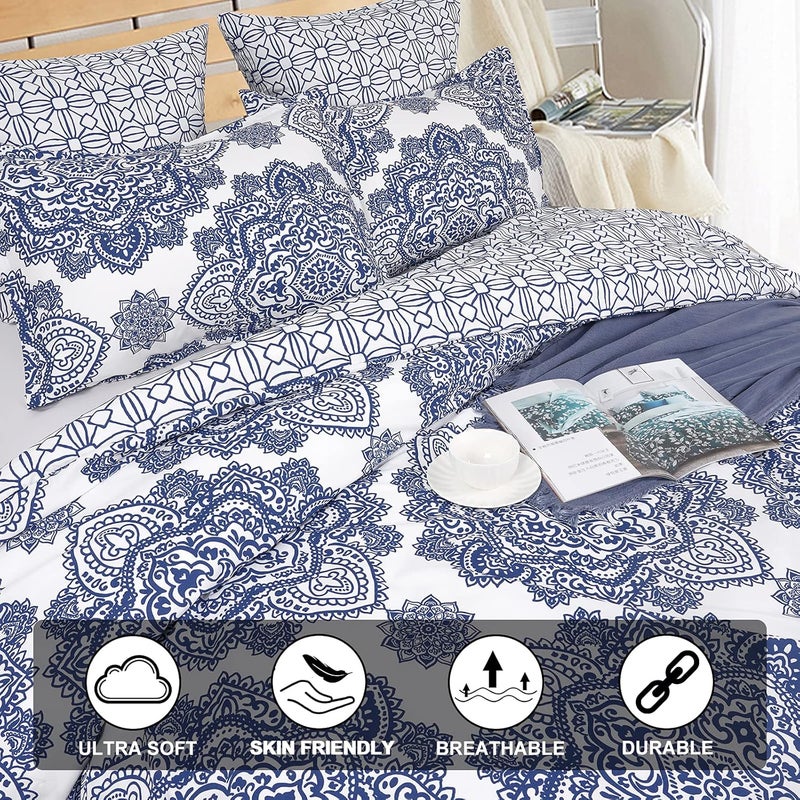 PHF غطاء لحاف بيزلي فائق النعومة بحجم كوين، مجموعة بياضات مطبوعة 3 قطع، مجموعة غطاء لحاف بنمط مريح على طراز المزرعة مع 2 غطاء وسادة، إغلاق بسحاب و 8 روابط، 90"x90"، أزرق ملكي وأبيض - Image 3