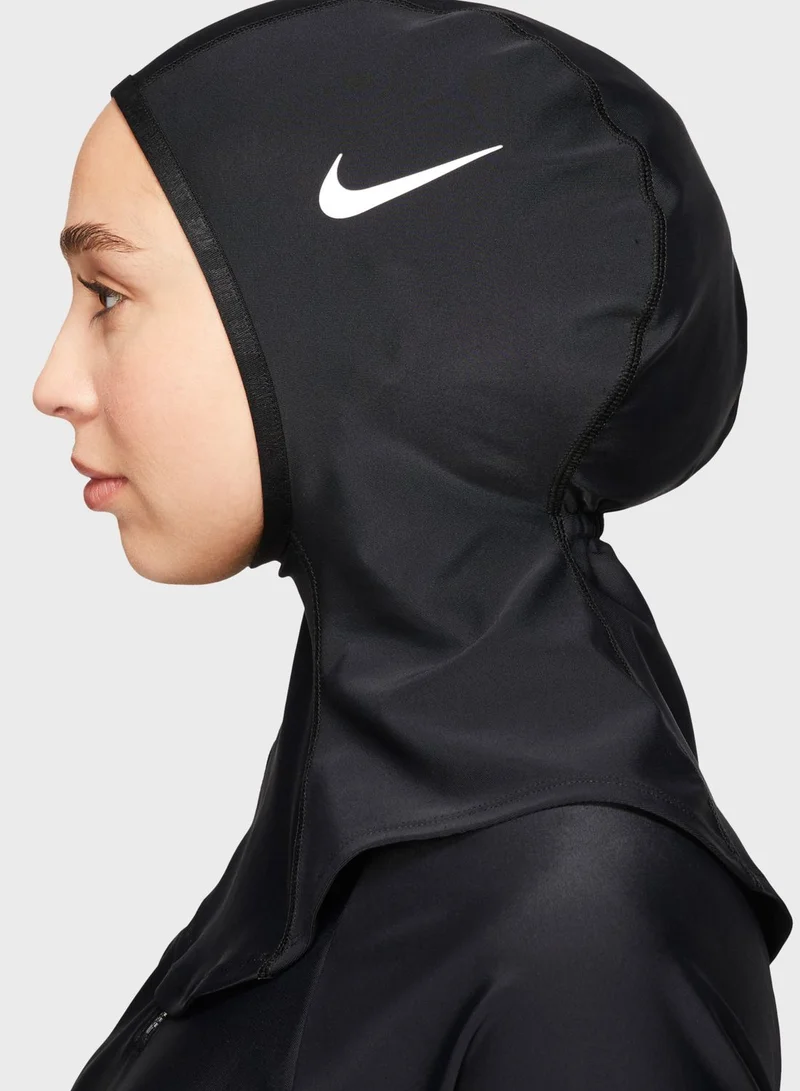 Nike Essential Swim Hijab