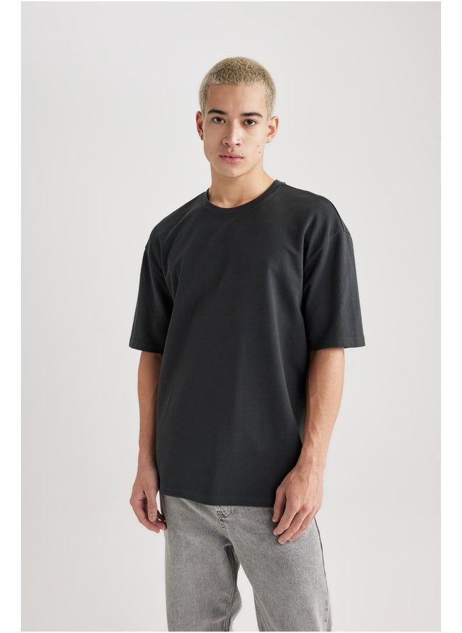 DeFacto - Man Oversize Fit Crew Neck Short Sleeve Knitted T-Shirt - Image 1
