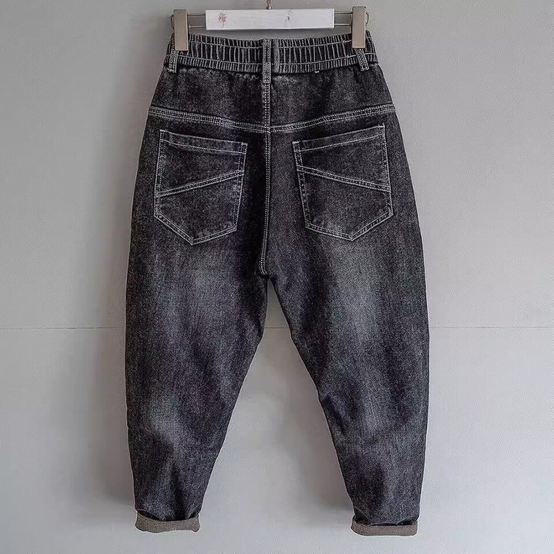 Unisex Classic Denim Jeans Loose Fit Daily Outdoor Wear - Image 4