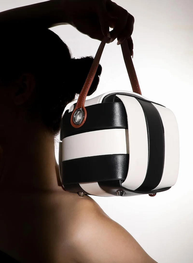 Haute Sauce Colour block Zip Lock Regular Vegan Leather Hand Bag For Women