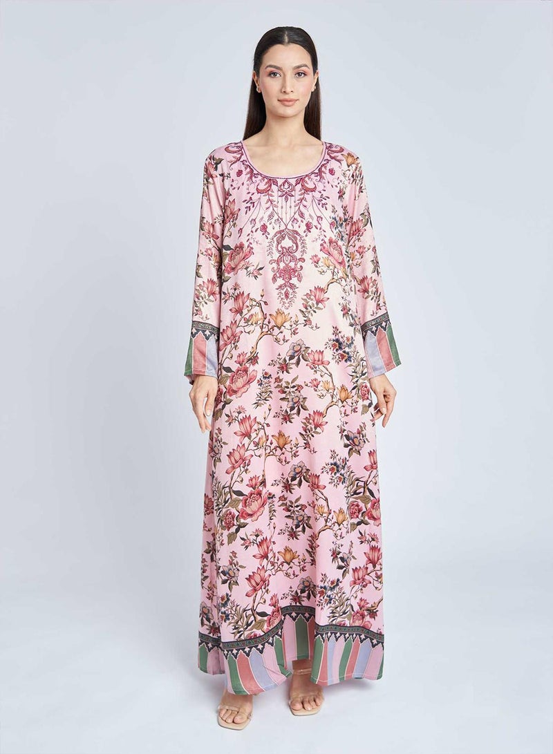 كشخة جلابية بطبعة زهور رقمية مع شغل أحجار - Image 1