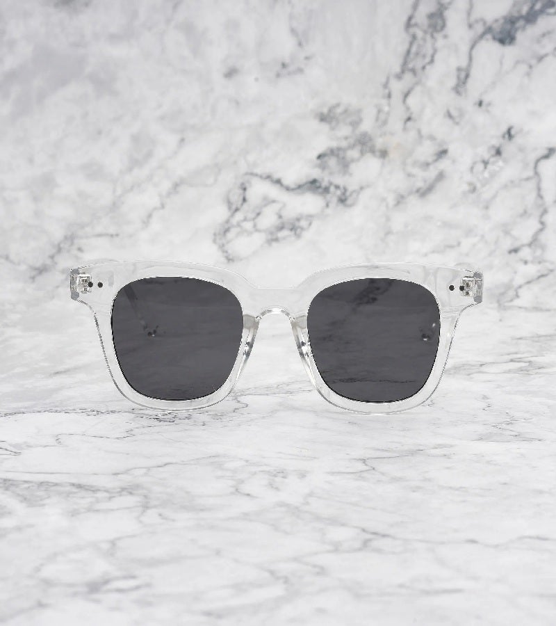  اكسبليست باوتس نظارات شمسية أنيقة ويليام كلير رمادية للجنسين - Image 2