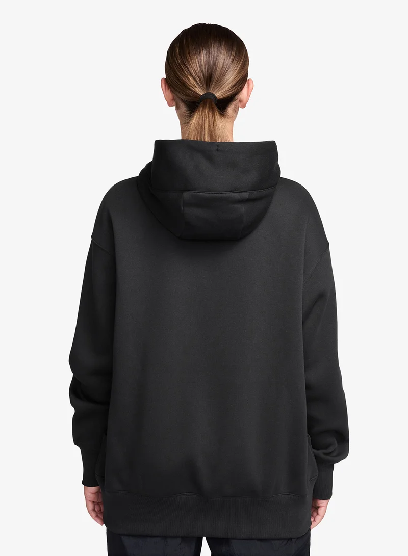 نايكي هودي ناهض بشعار كبير من فليس إن إس دبليو