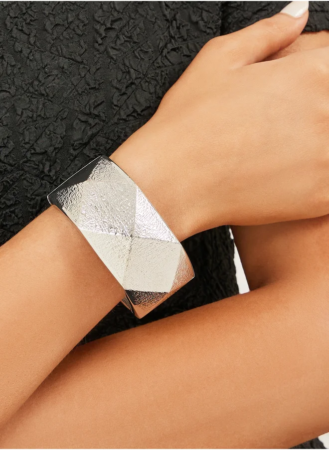 ستايلي Geometric Pattern Bangle