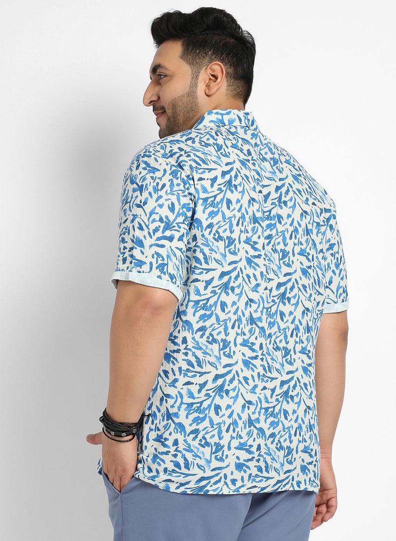 انستافاب بلس قميص رجالي أزرق بنقوش أوراق شجر بأكمام قصيرة وياقة عادية من قطن مريح للملابس الكاجوال - Image 5