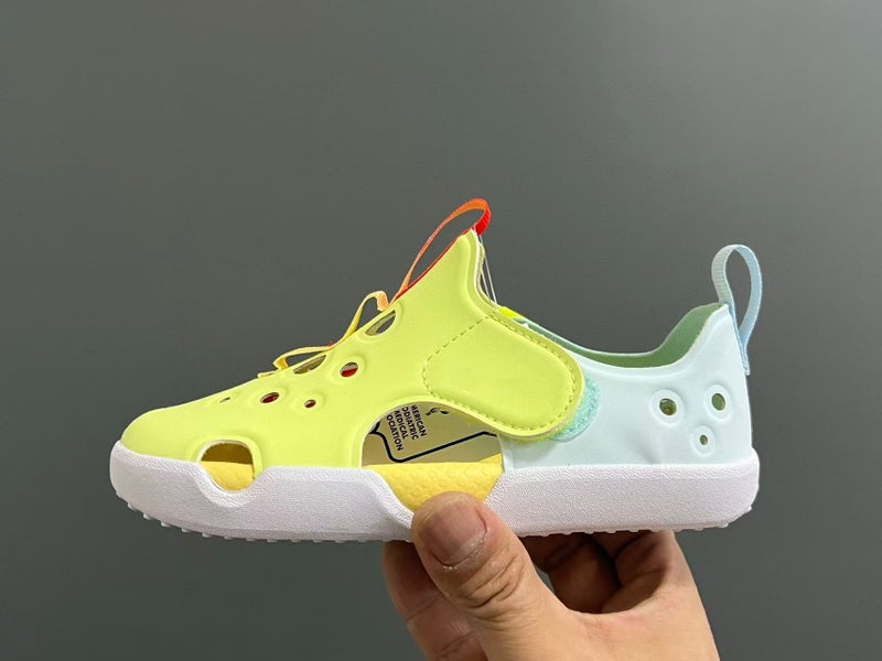 New Putian Airplane Wing Sandals Men'S And Women'S Foot Protection Hole Shoes Summer Water Treading Velcro Shoes Children'S Shoes - Image 1