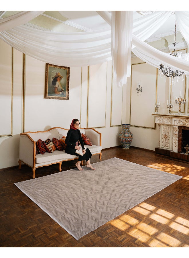 Almas Kavir Carpet سجادة منسوجة بقوام ناعم | تصميم شبكي ريفي - بيج | الحجم - 150x225 سم (5x7 قدم) | لغرفة عائلية متوسطة الحجم، غرفة نوم مع أسرّة كوين، منطقة طعام تتسع لـ 4-6 أشخاص، ممرات المدخل وردهات الاستقبال - Image 3