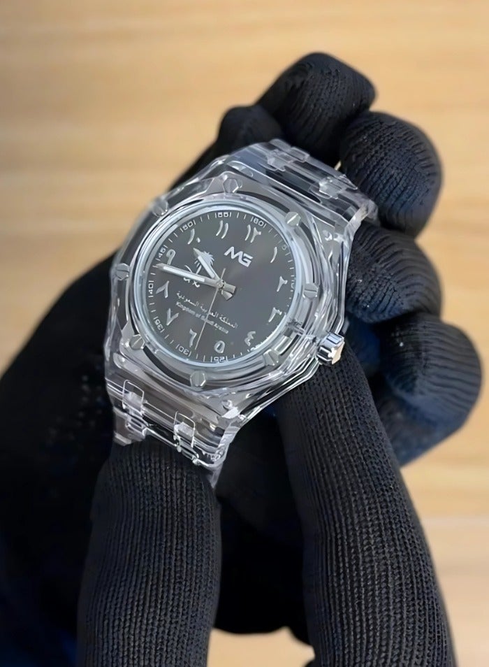 ام جي ساعة يد رجالية شفافة, أرقام عربية, لون أسود ملكي, نسخة اليوم الوطني أنيقة وفخمة.