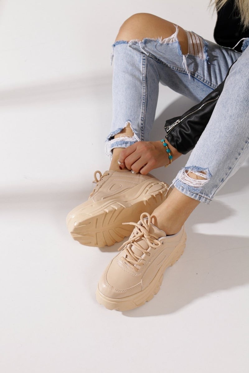 İmershoes أحذية رياضية نسائية يومية بكعب عالٍ 6 سم سنيكرز أسود - أبيض - بيج - جلد لامع - جلد سويدي 001  - Image 3