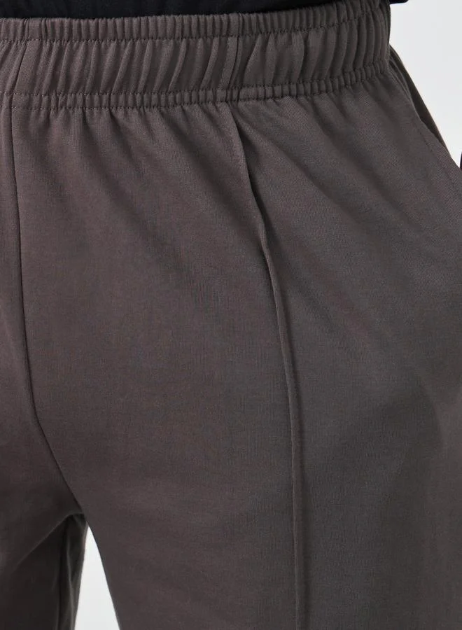 Styli Styli Men Coffee Brown Solid Pintuck Relaxed Fit Joggers