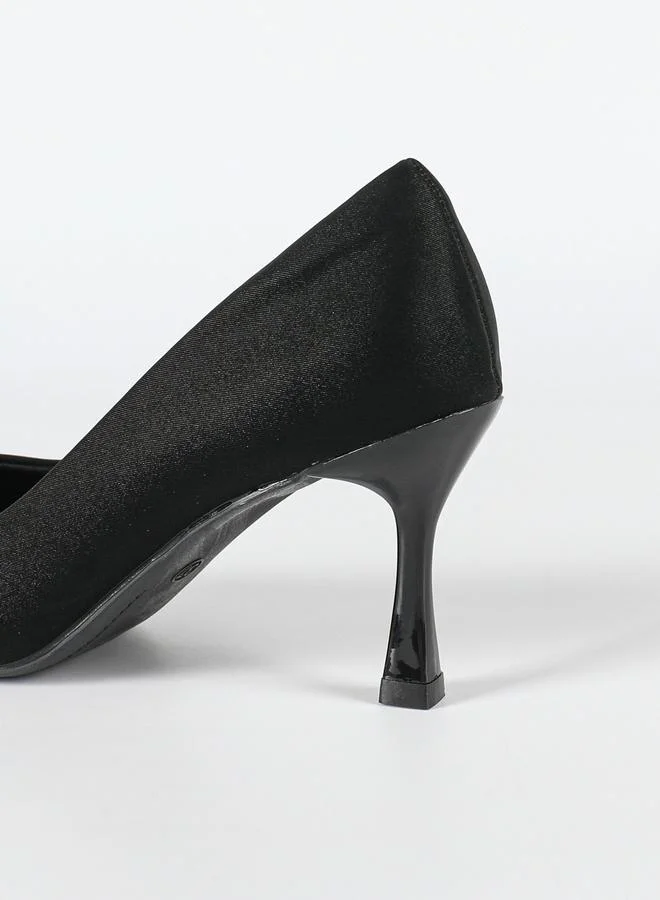 Sneak-a-Peek Sneak-a-Peek Black Pointed Toe Pumps