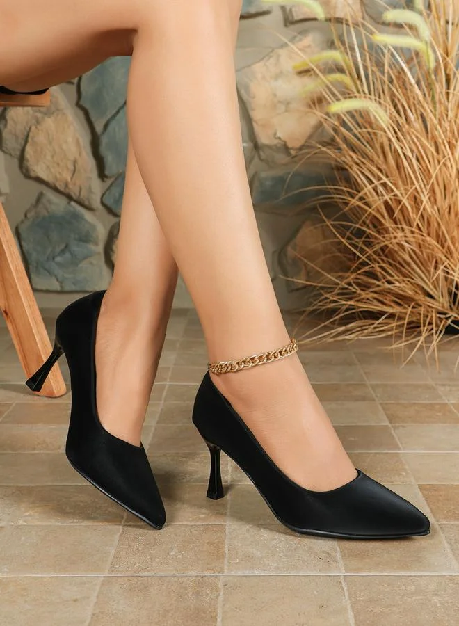 سنيك ايه بيك حذاء بامب بمقدمة مدببة