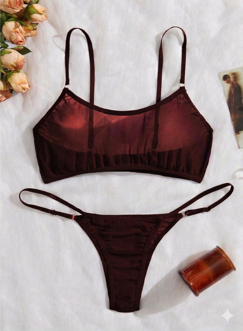 ملابس نسائية مكون من قطعتين من التول الشفاف مع حمالات رفيعة قابلة للتعديل