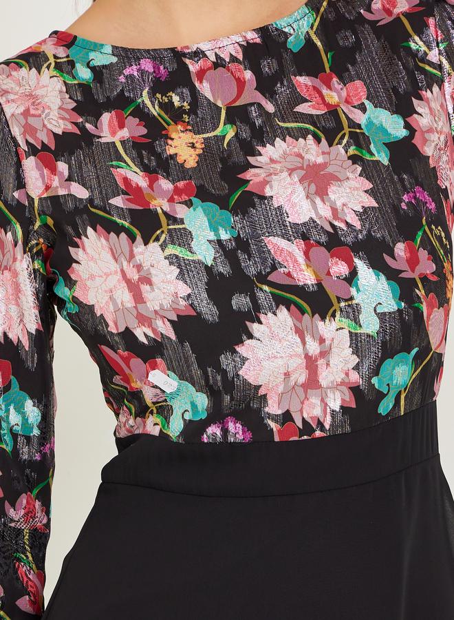 Styli Floral Printed Long Sleeve Tiered Maxi Dress - Image 4