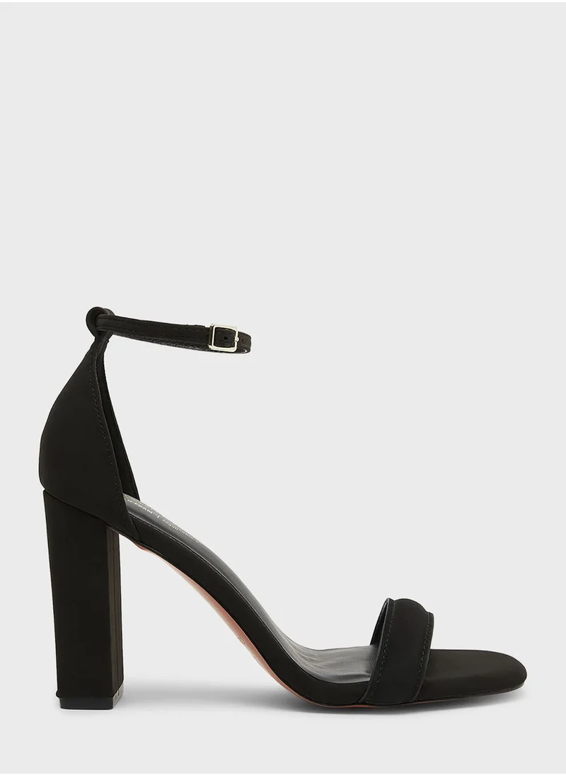 كول ات سبرنج Katarina Block Heel Sandals