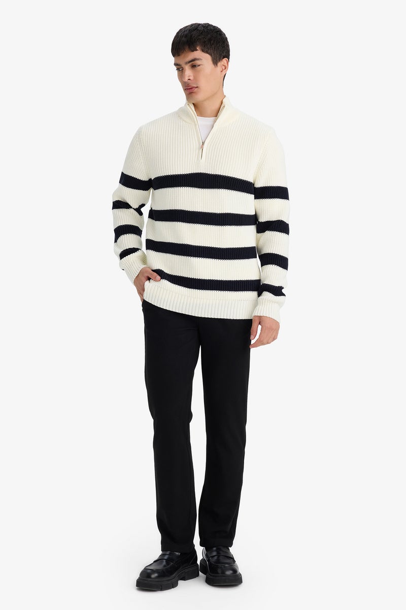 DeFacto Black Man Regular Fit Straight Leg Trousers Casual - Image 1