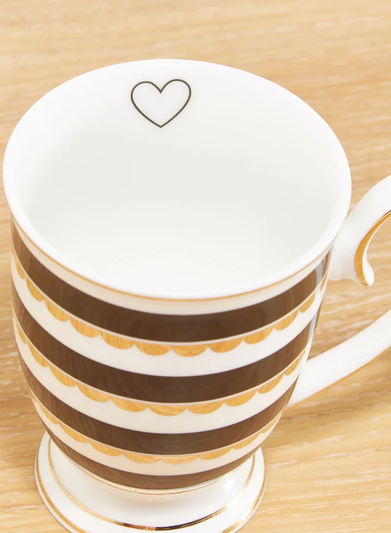 Bombay Duck Scalloped Mug