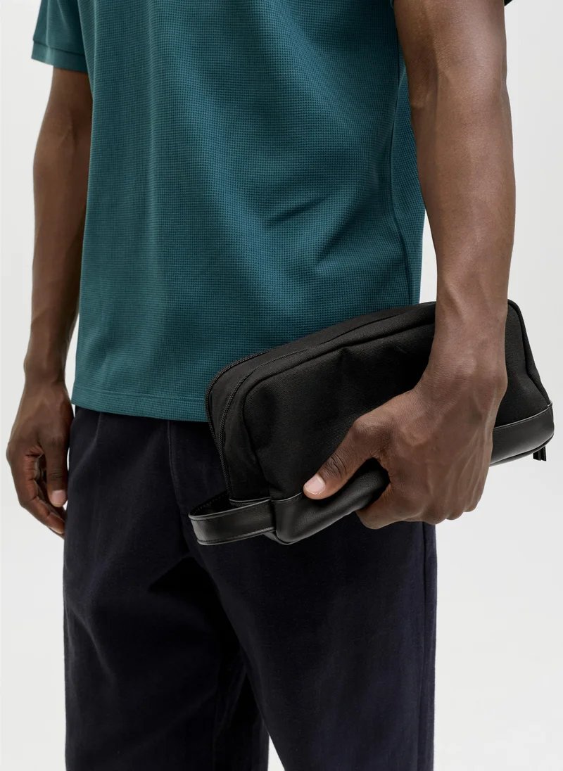 جاك اند جونز Pascal Toiletry Bag
